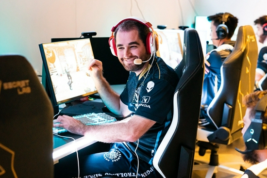 守护德比停运消息引发玩家热议